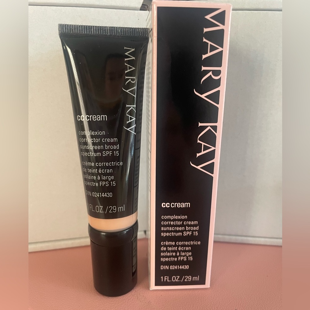 Mary Kay CC Cream Light to Medium